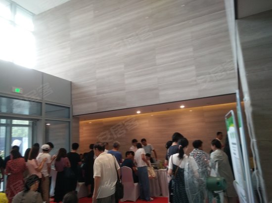 广厦聚隆广场(商住楼) 