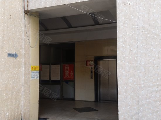 长沙国家高新技术产业开发区创业大厦 