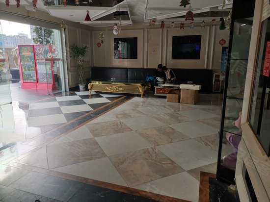 汇鸿商业广场(办公) 