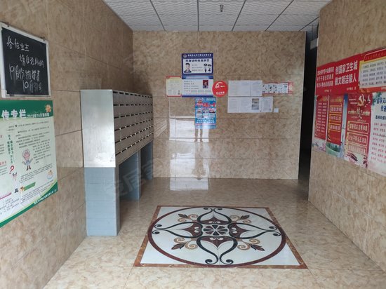 傲雪食品综合楼 