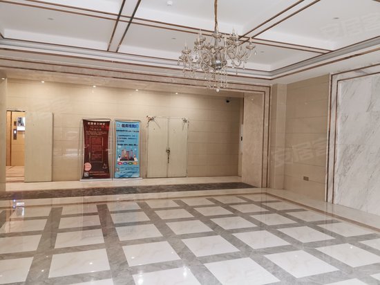 天王星铂晶城办公楼 