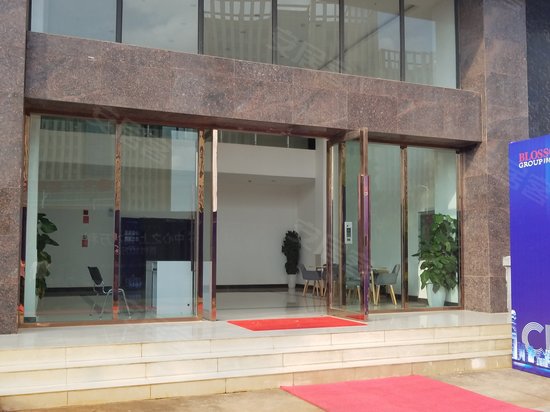 东信中心城办公楼