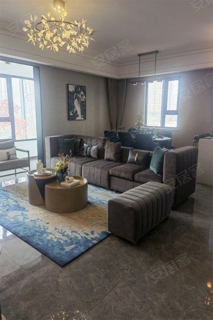 中铁沣河湾3室2厅1卫99㎡南北144万