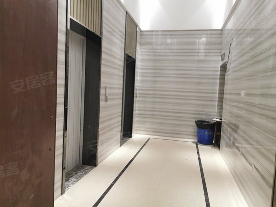 鲁能领秀城五街区YOHO公馆 