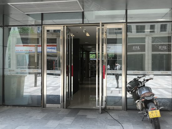 富力十号朗悦居(商住楼)