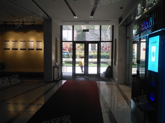 静安紫苑办公楼 