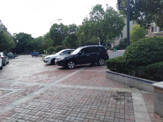 景瑞翡翠湾北区(商住楼) 