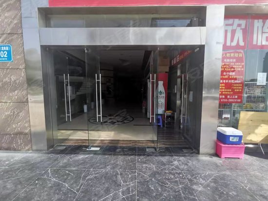 千百年商业大厦 