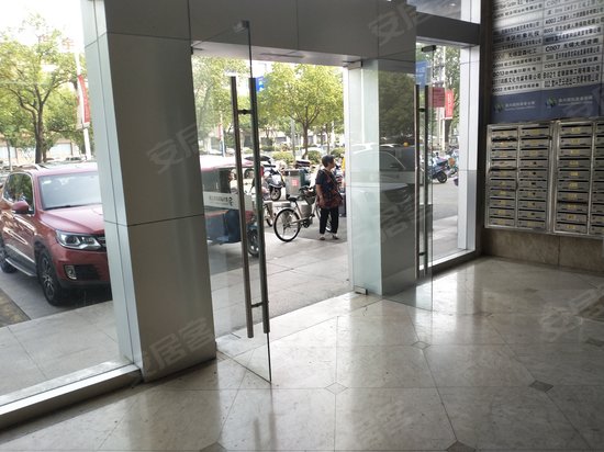 晨兴国际商务公寓 