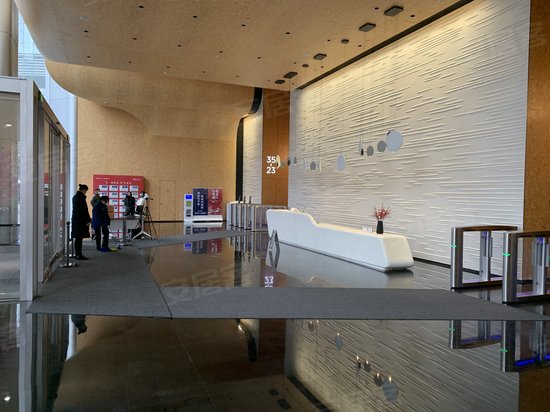 建业凯旋广场(办公) 