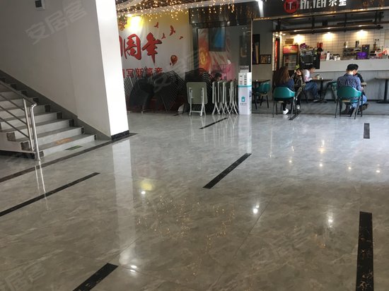 华粤百胜商业中心 