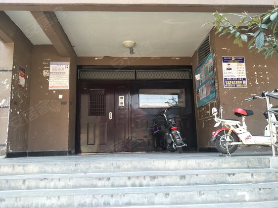 纺织城商业大厦