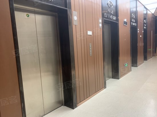 罗宾森广场三期 