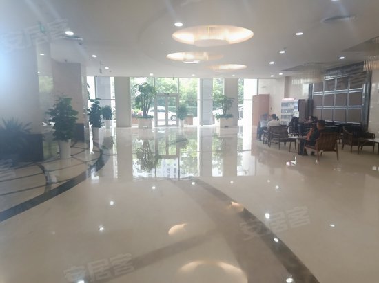 招商银行财富大厦 