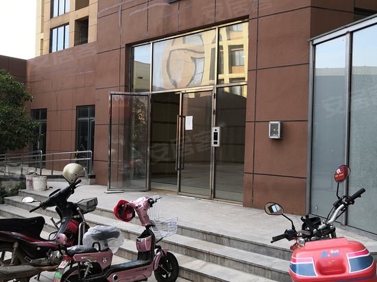 人民(武汉)国际汽车城 