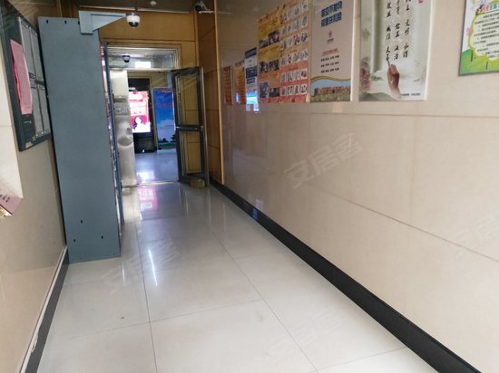 拓东路96号办公楼 