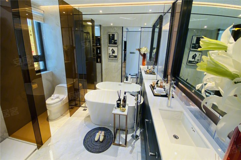 洛阳中心公元印 大平层 改善天花板 邻泉舜正大团购无任何费用