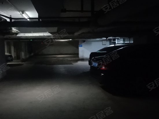 财富自由港商务大厦 