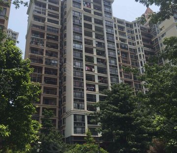 华业玫瑰郡 高楼层视野无遮挡 正规商品房 双卫 近医院