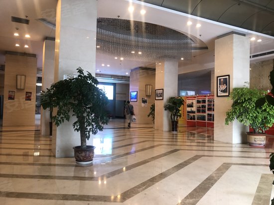 外经贸大厦写字楼 