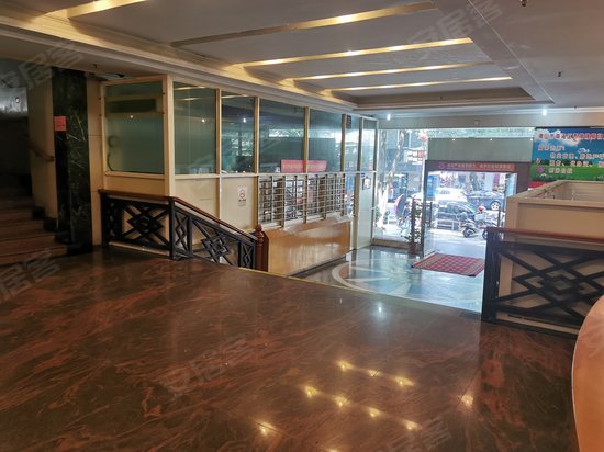 西樵房地产大厦 