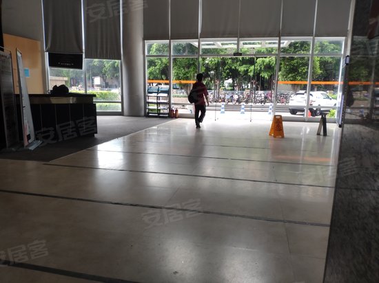 时代新世界中心 