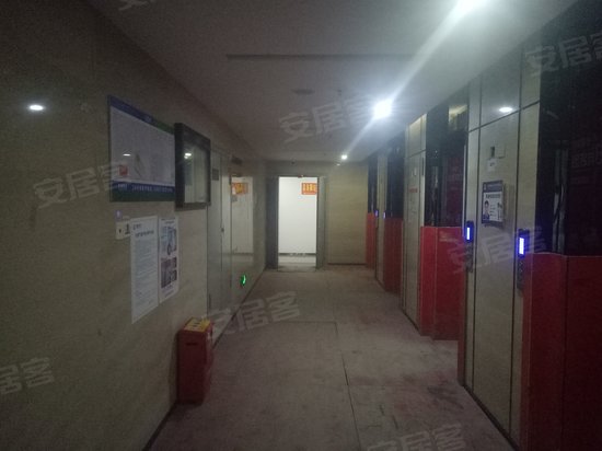 鲁能星城十三街区 