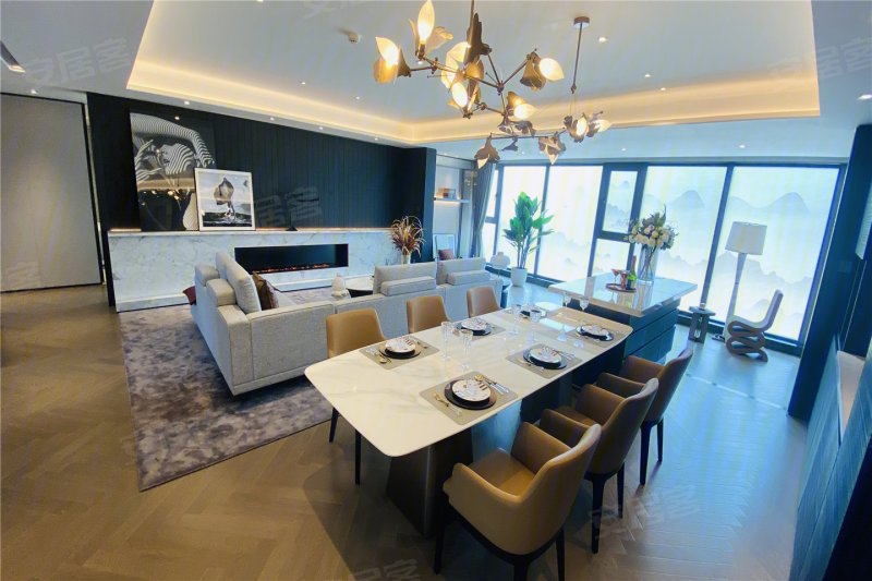 洛阳中心公元印 大平层 改善天花板 邻泉舜正大团购无任何费用