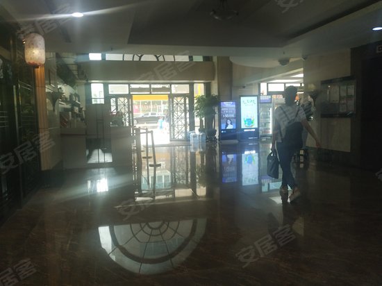 世贸广场写字楼 