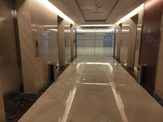 凤凰国际商务中心 