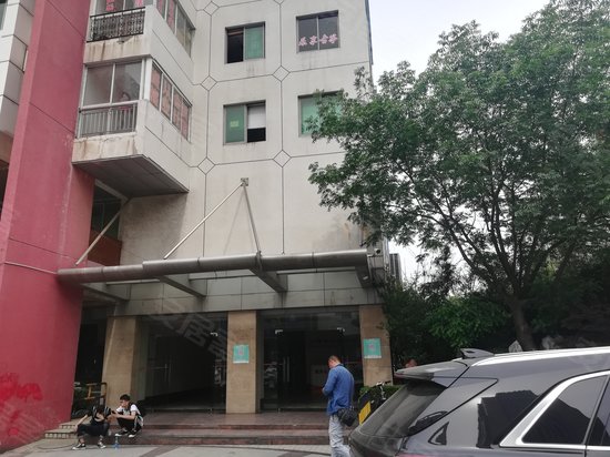 同曦鸣城商务楼