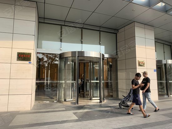 世茂海峡大厦(商住楼) 