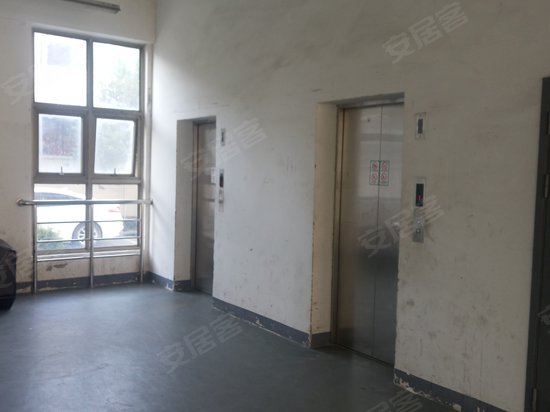 新中新集团上海猎豹产业园 