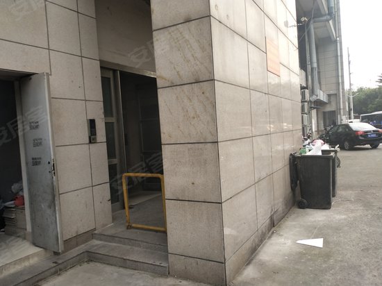 邻里广场(昆山市)