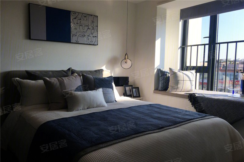 容桂笋盘 实地紫藤公馆(内部渠道价85万 送物管)包接送!