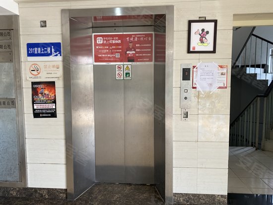 武宁小城商务楼 