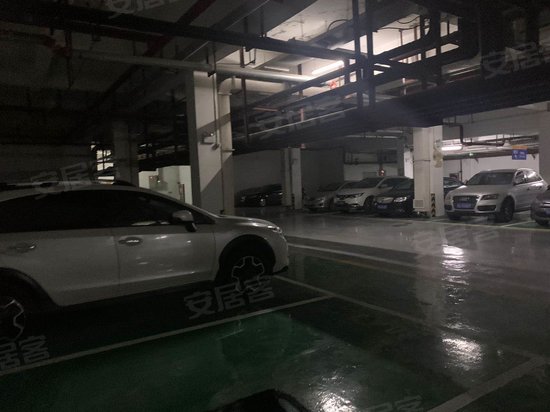 宝龙国际商贸中心 