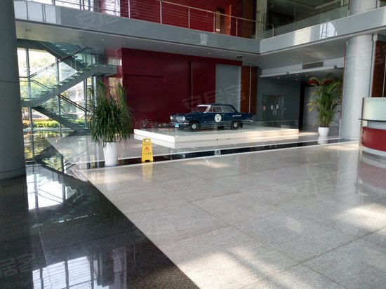 上海国际汽车城大厦 