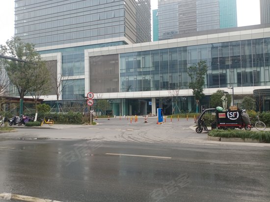 杭州交投科创中心 