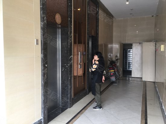 蓝光幸福满庭(商住楼) 