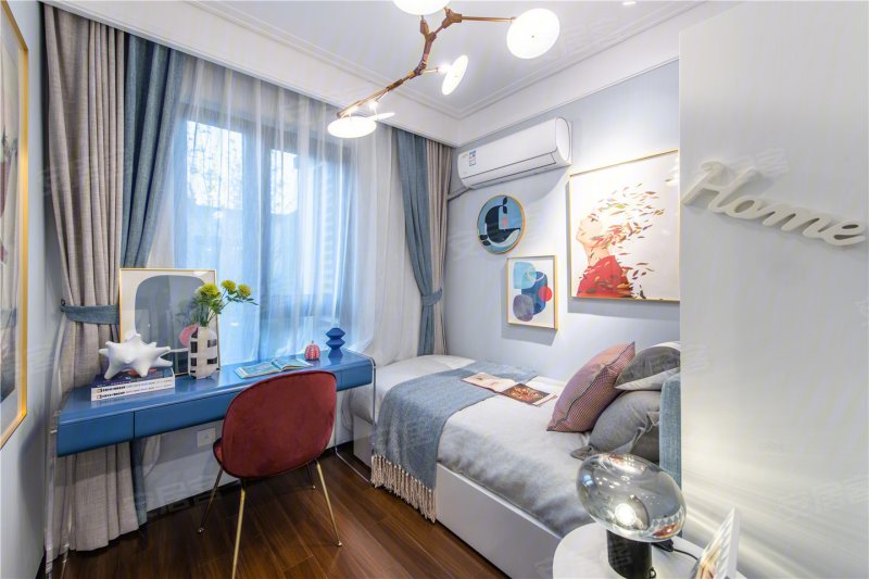 蓝光芙蓉公馆新房