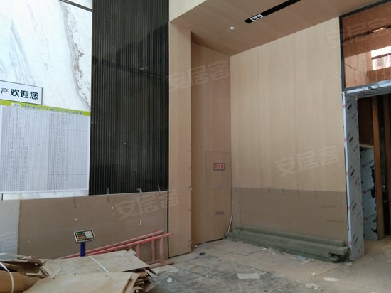 保利堂悦翡翠公馆 