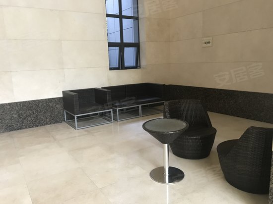 滨海御庭(商住楼) 