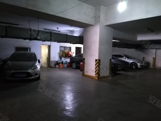 洛克外滩源兰心大楼 