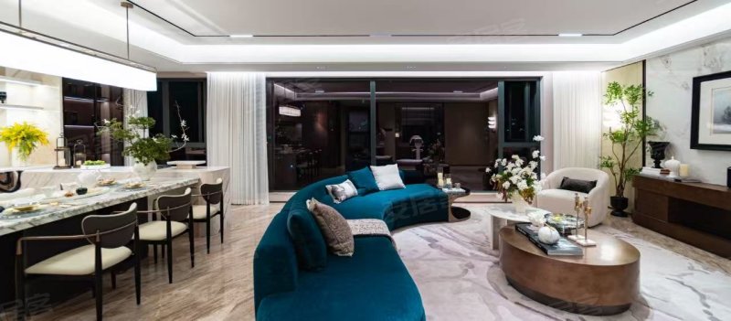 嘉州瑞园4室2厅2卫135㎡南94万