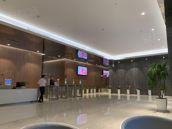 罗宾森广场三期 