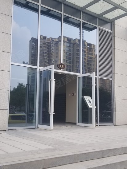 新城阳光国际广场(办公)