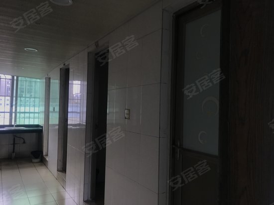 丰禾园物流中心办公楼 