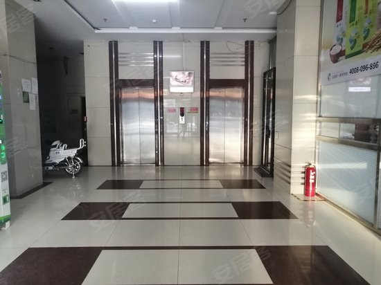 鸿城国际商务中心 