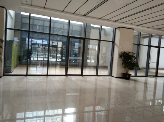 绿地中心阿尔法公馆 